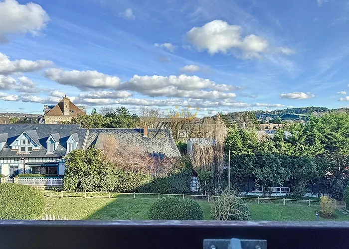 L'escale Bleue Apartament *